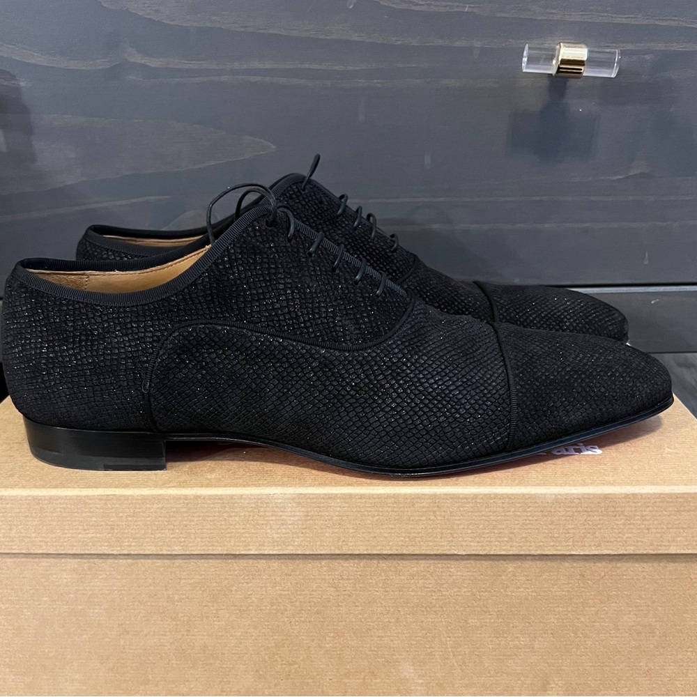 Christian Louboutin GREGGO ORLATO FLAT size 44